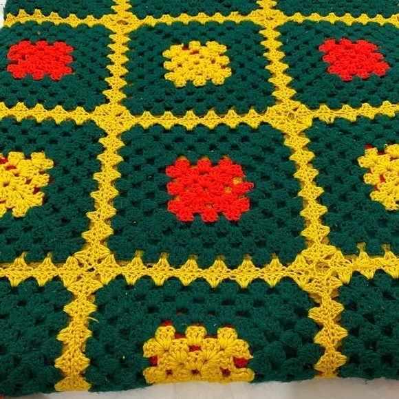 Hand made crochet throw blanket or tablecloth afghan size 94x51” - Picture 3 of 6